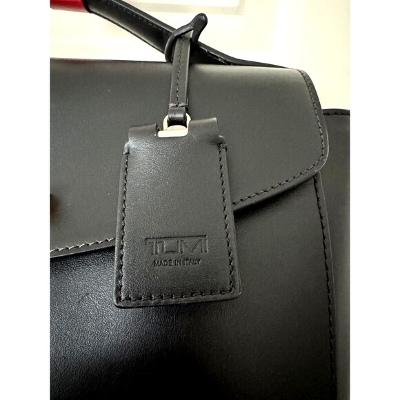 New TUMI leather handbag purse backpack Pavia Italy bag travel laptop Rare luxe main image 10